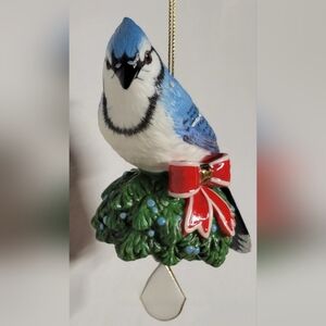 Danbury Mint Annual Songbird Ornament - 2007 A Blue Jay Holiday